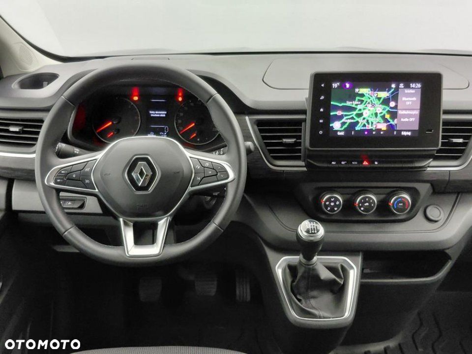 Renault Trafic - 25