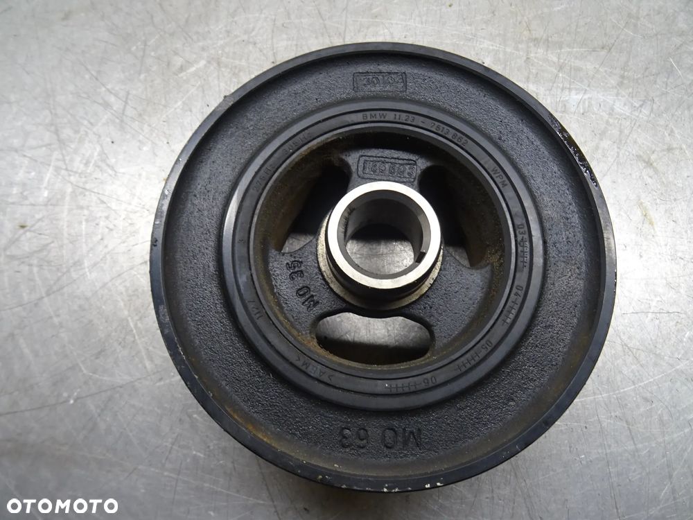 BMW E60 M54B22 KOŁO PASOWE 7513862 - 1