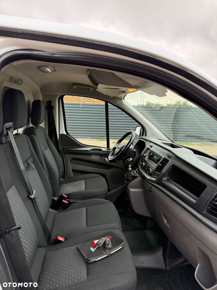Ford Transit Custom - 25