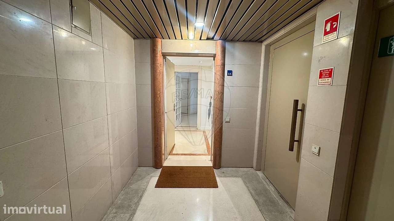 Apartamento T3 para arrendamento - Grande imagem: 2/28