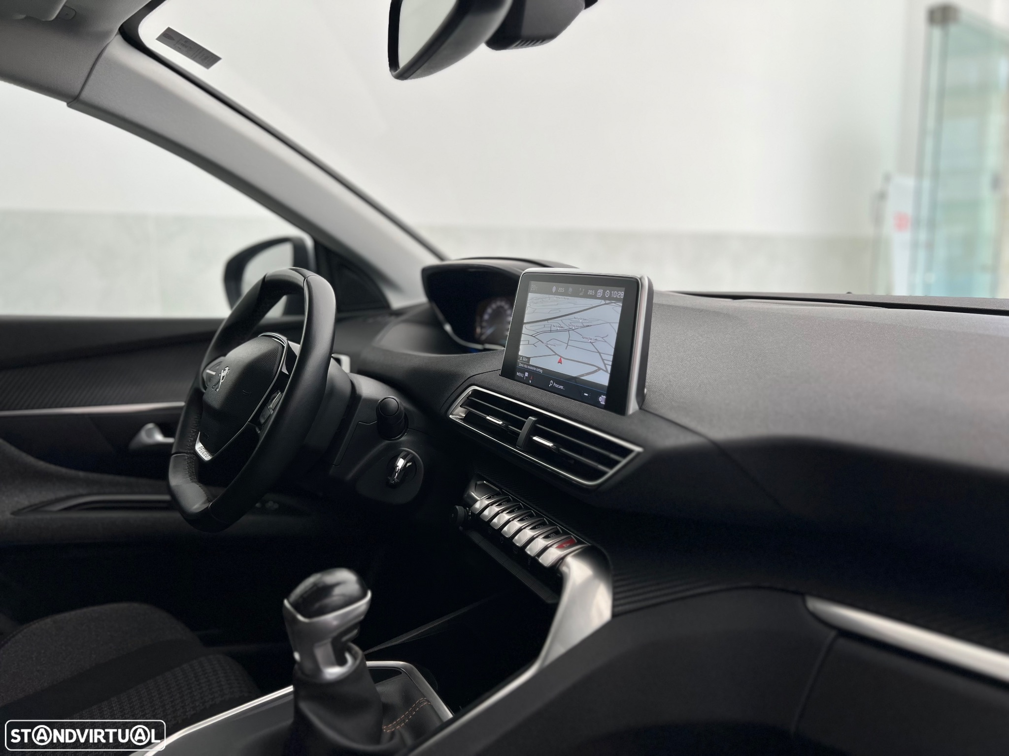 Peugeot 3008 1.5 BlueHDi Active - 23