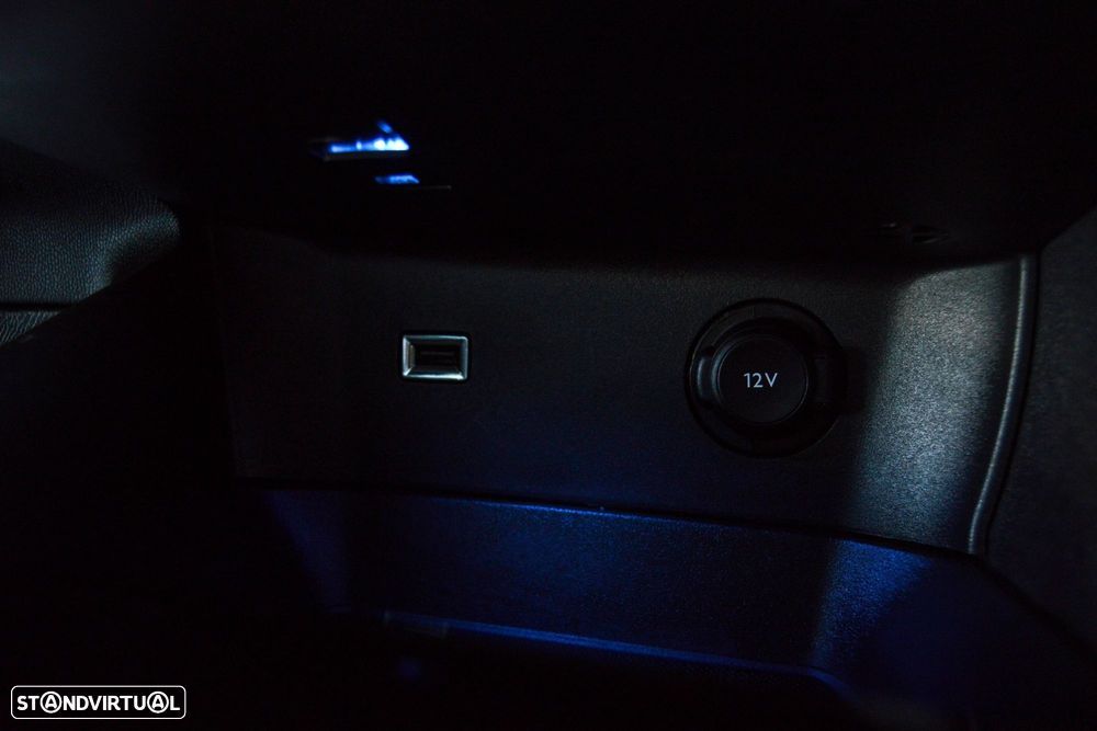 Peugeot 5008 1.5 BlueHDi GT Line EAT8 - 42