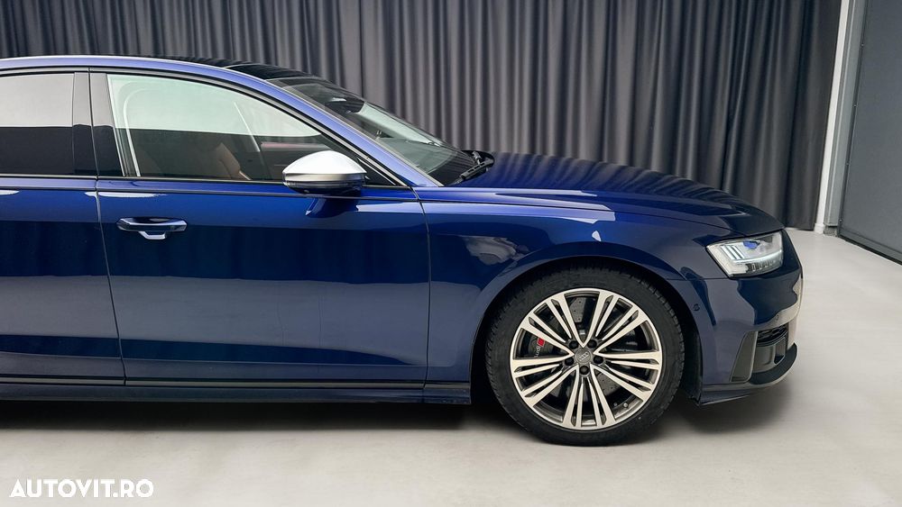 Audi S8 TFSI quattro tiptronic - 12