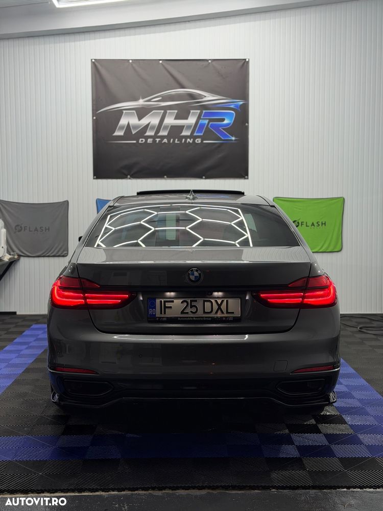 BMW Seria 7 - 21