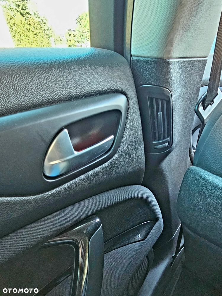 Citroën C5 2.0 HDi Exclusive - 26