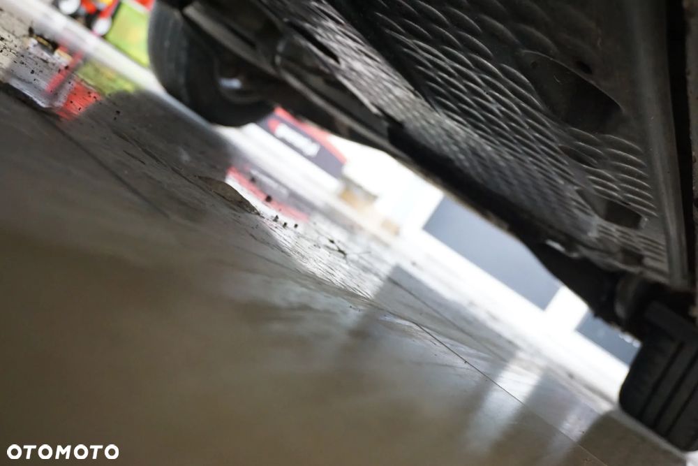 Volkswagen Golf Plus 1.9 TDI Tour - 14