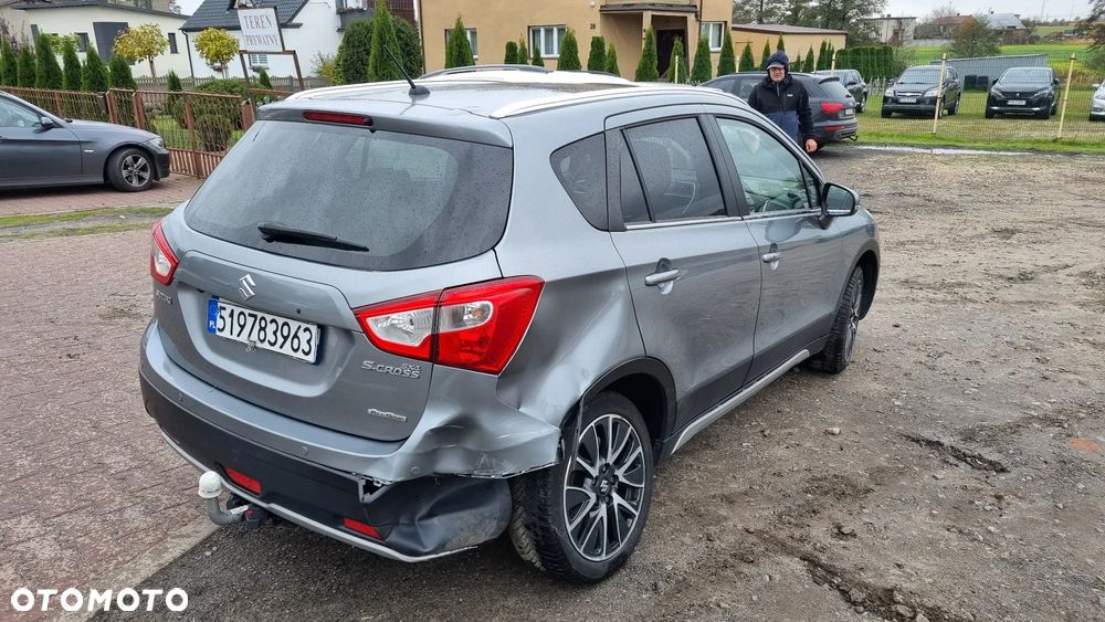 Suzuki SX4 S-Cross 1.6 DDiS TCSS 4x4 Comfort+ - 16