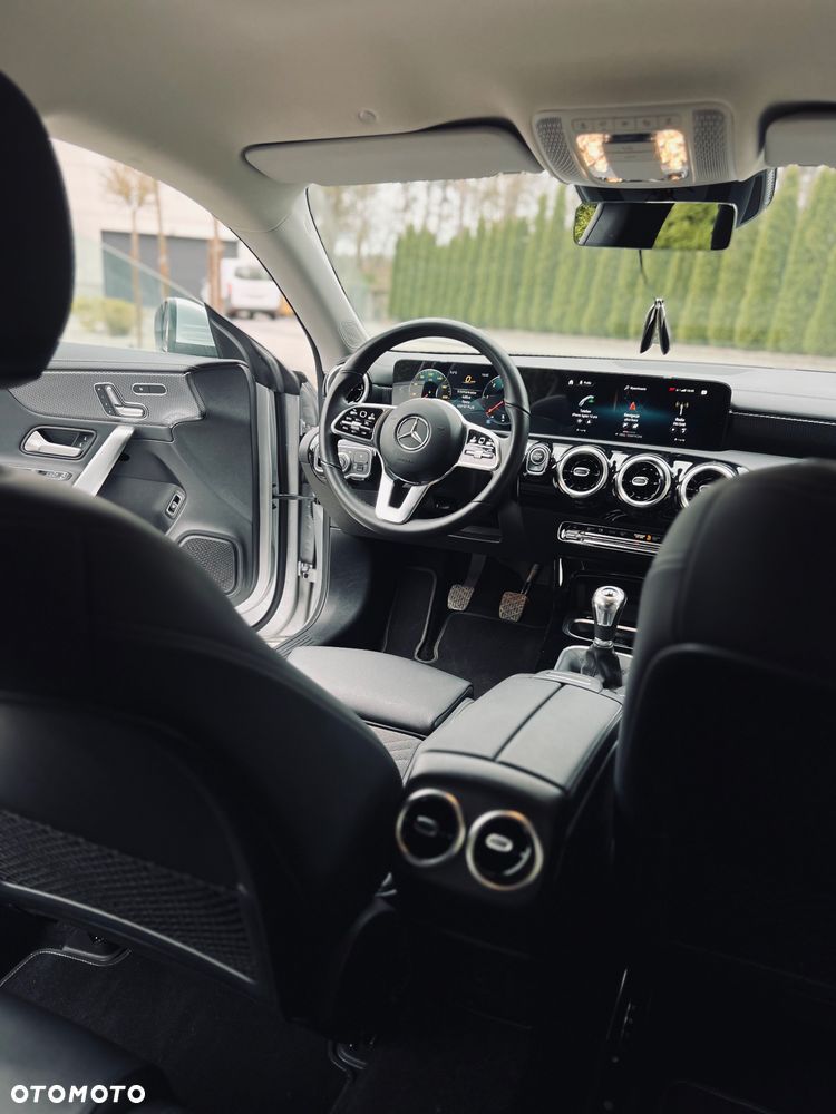 Mercedes-Benz CLA - 9