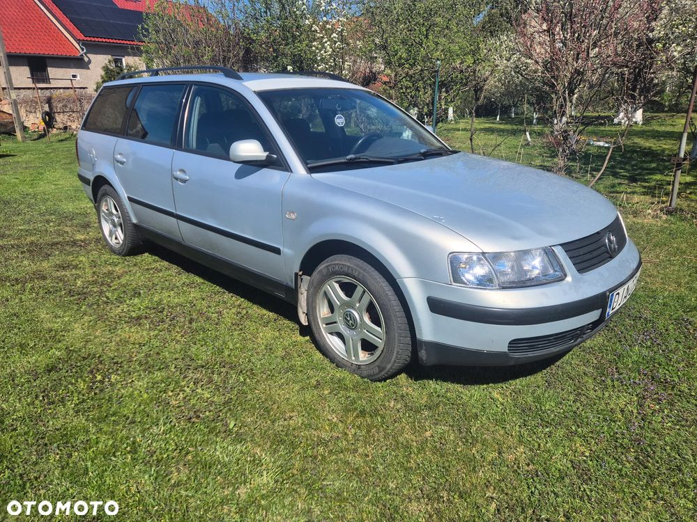 Volkswagen Passat 1.9 TDI - 1