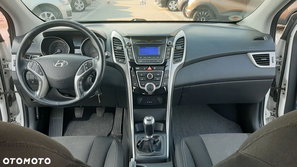Hyundai i30 1.4 CRDi Trend - 13