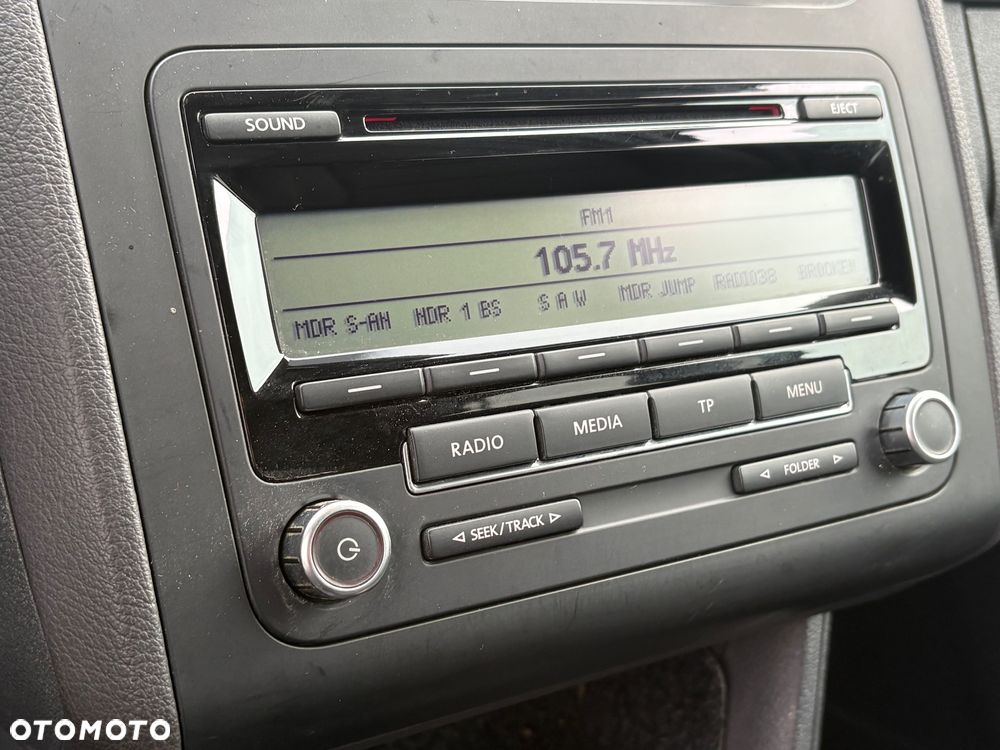 Volkswagen Touran 1.2 TSI BlueMotion Technology MATCH - 22