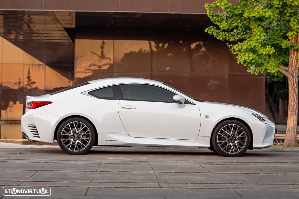 Lexus RC 300h F Sport+ - 16