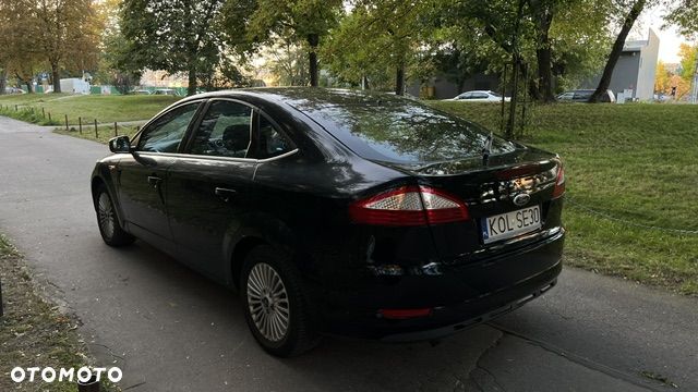 Ford Mondeo 2.0 Titanium - 25