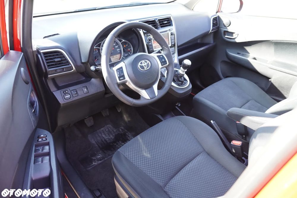 Toyota Verso S - 7
