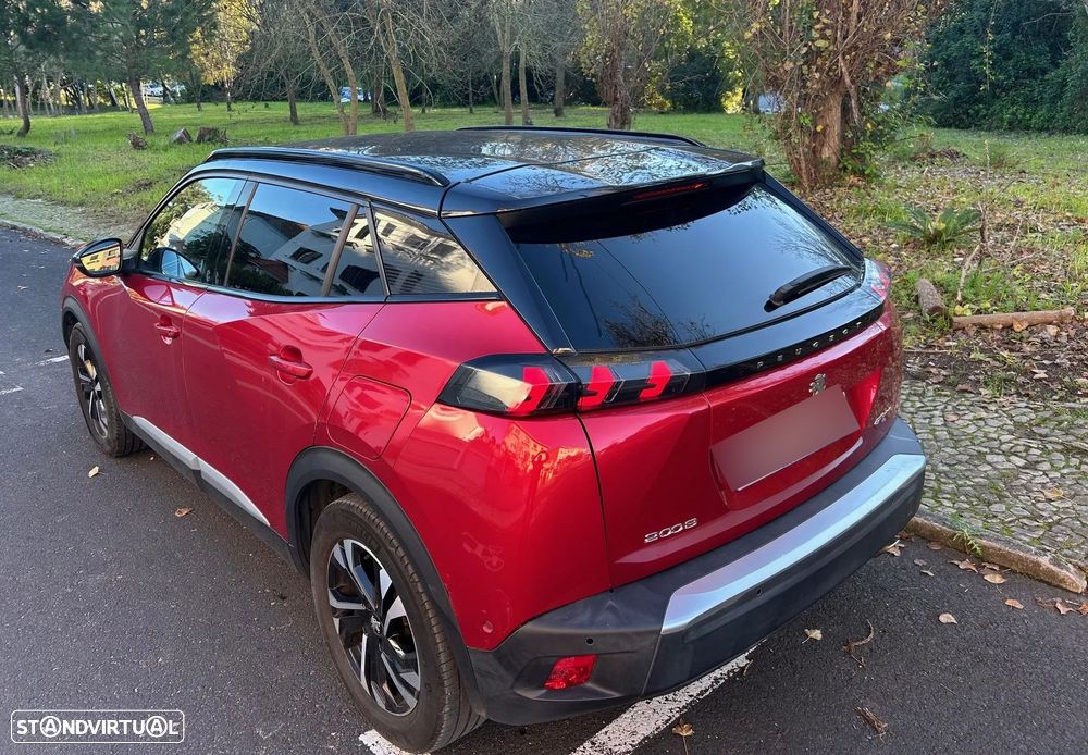 Peugeot 2008 1.5 BlueHDi GT EAT8 - 5