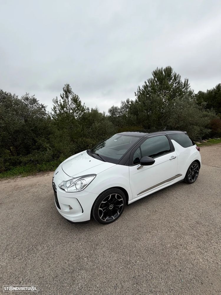 Citroën DS3 1.6 HDi Airdream Sport Chic - 2