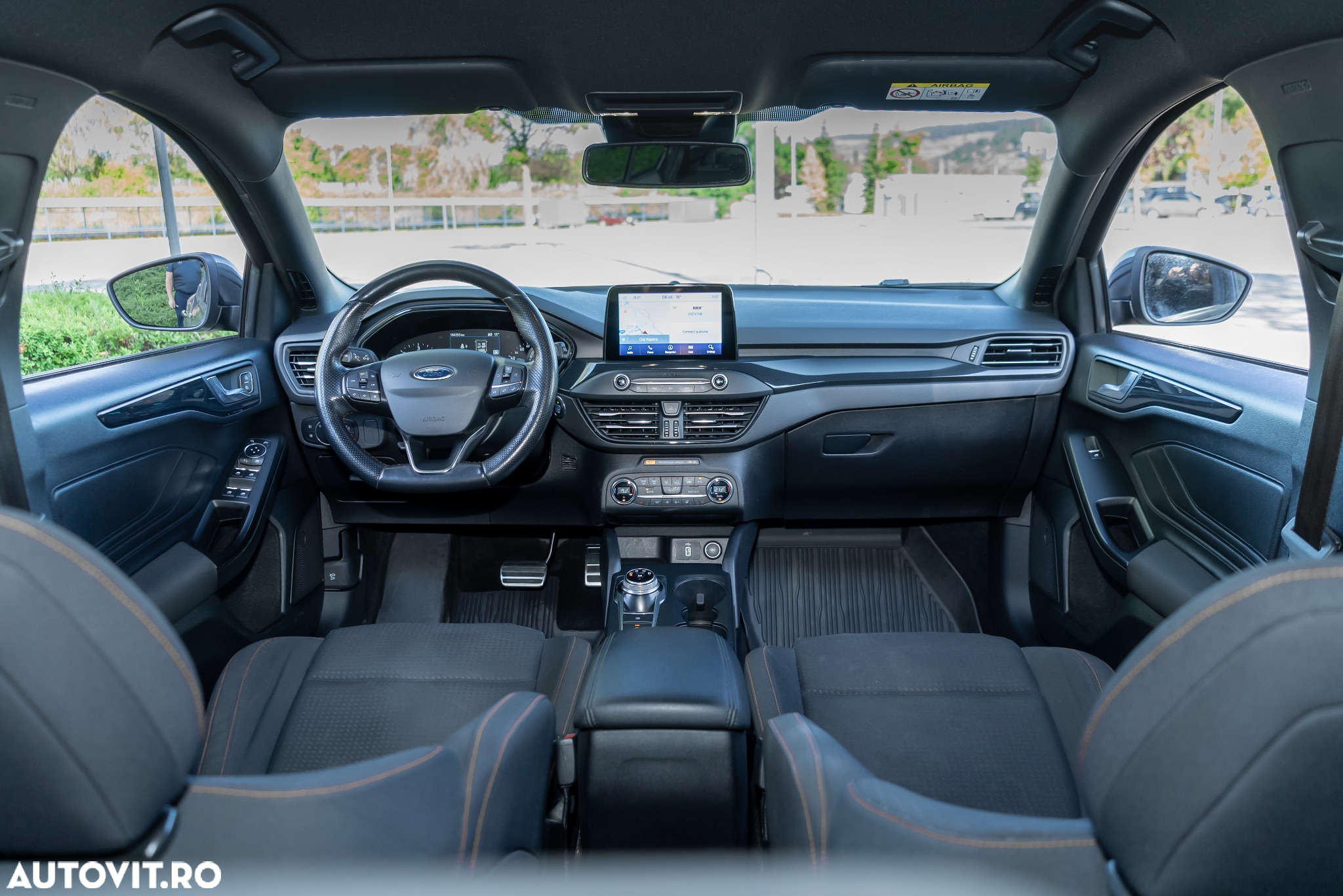Ford Focus Turnier 1.5 EcoBlue Start-Stopp-System Aut. ST-LINE STYLE - 2