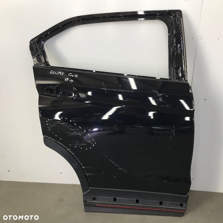 Drzwi Mitsubishi Eclipse Cross Tylne prawe 18- listwa rant - 1