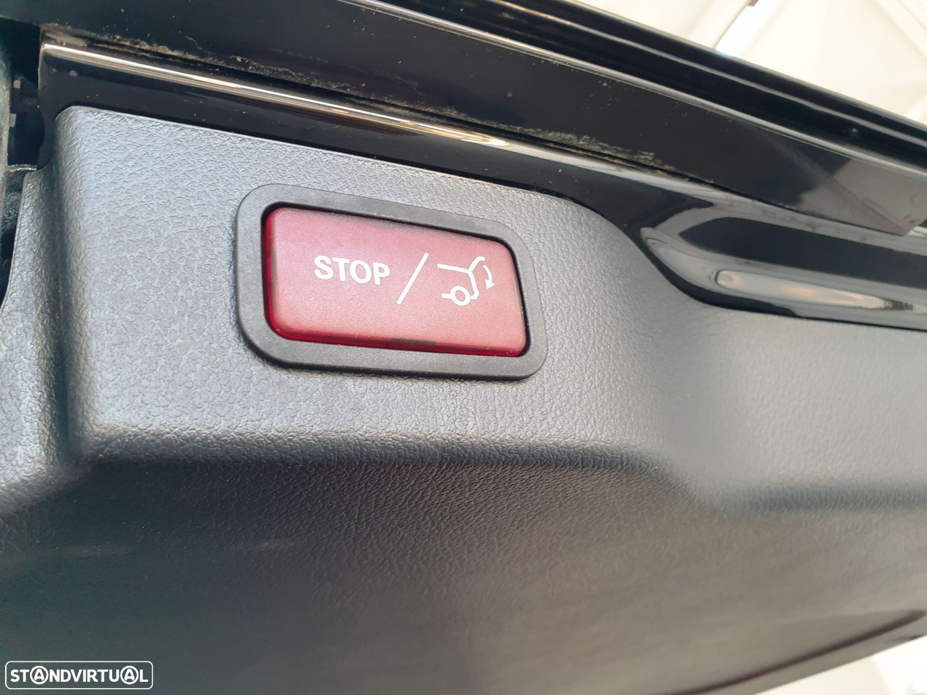 Mercedes-Benz V 300 d Longo Avantgarde - 38