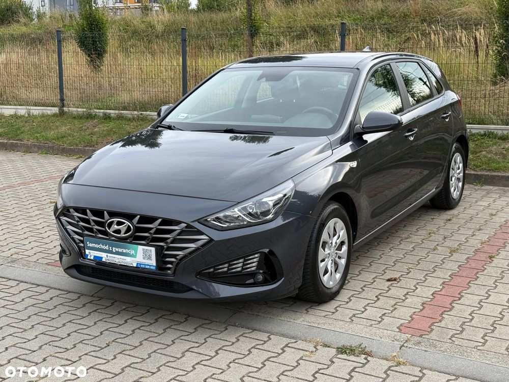 Hyundai i30 1.5 DPI Classic + - 37