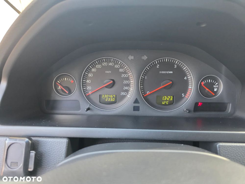 Volvo XC 90 D5 Momentum - 17