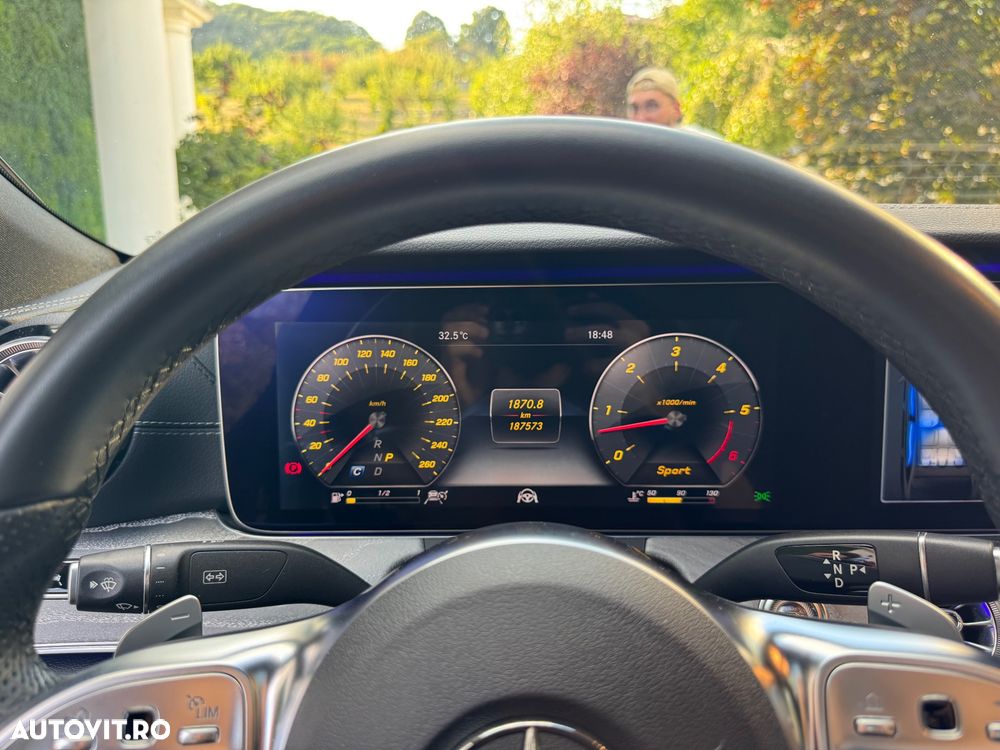 Mercedes-Benz CLS 350 d 4MATIC 9G-TRONIC AMG Line - 31