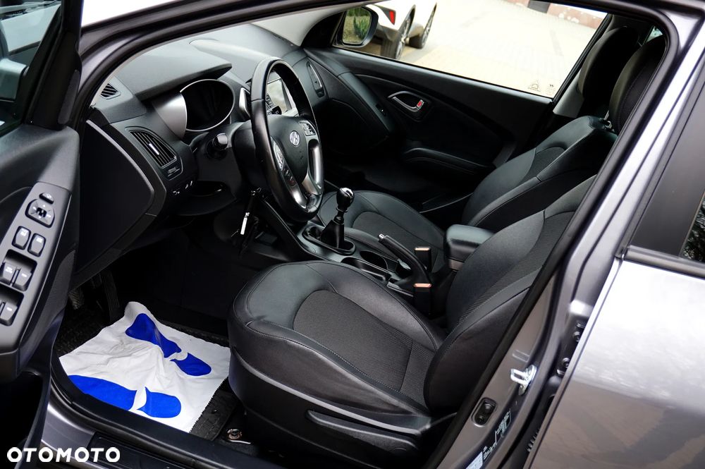 Hyundai ix35 1.6 GDI Premium 2WD - 21