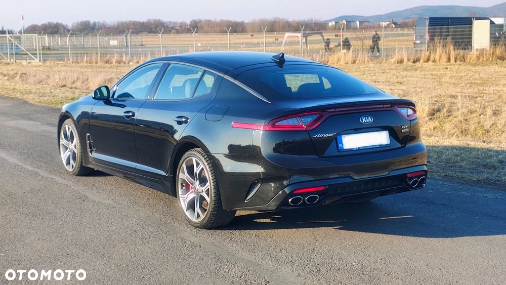 Kia Stinger 3.3 T-GDI AWD GT - 8