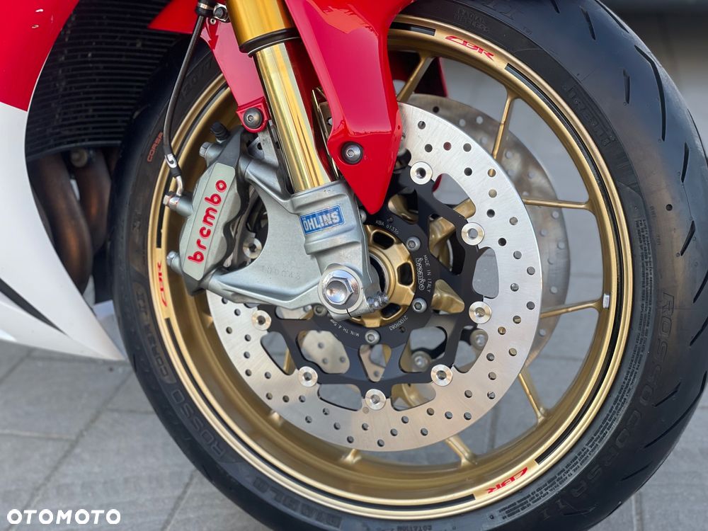 Honda CBR - 28