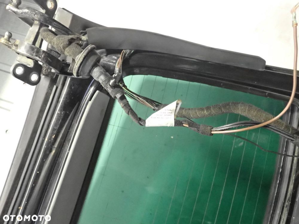 KLAPA TYŁ BAGAŻNIKA VOLKSWAGEN TOUAREG 5.0 - 18