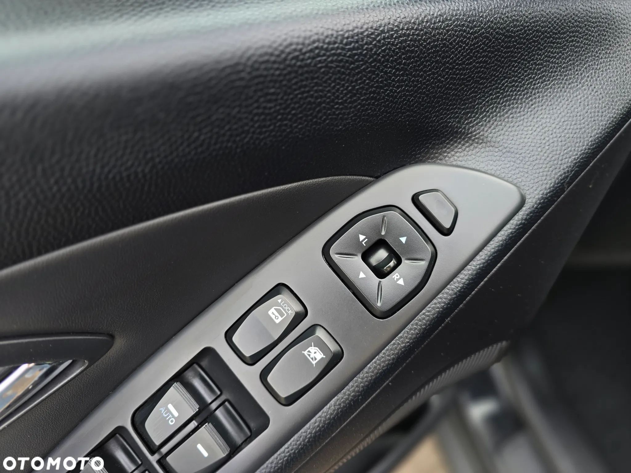 Hyundai ix35 - 12