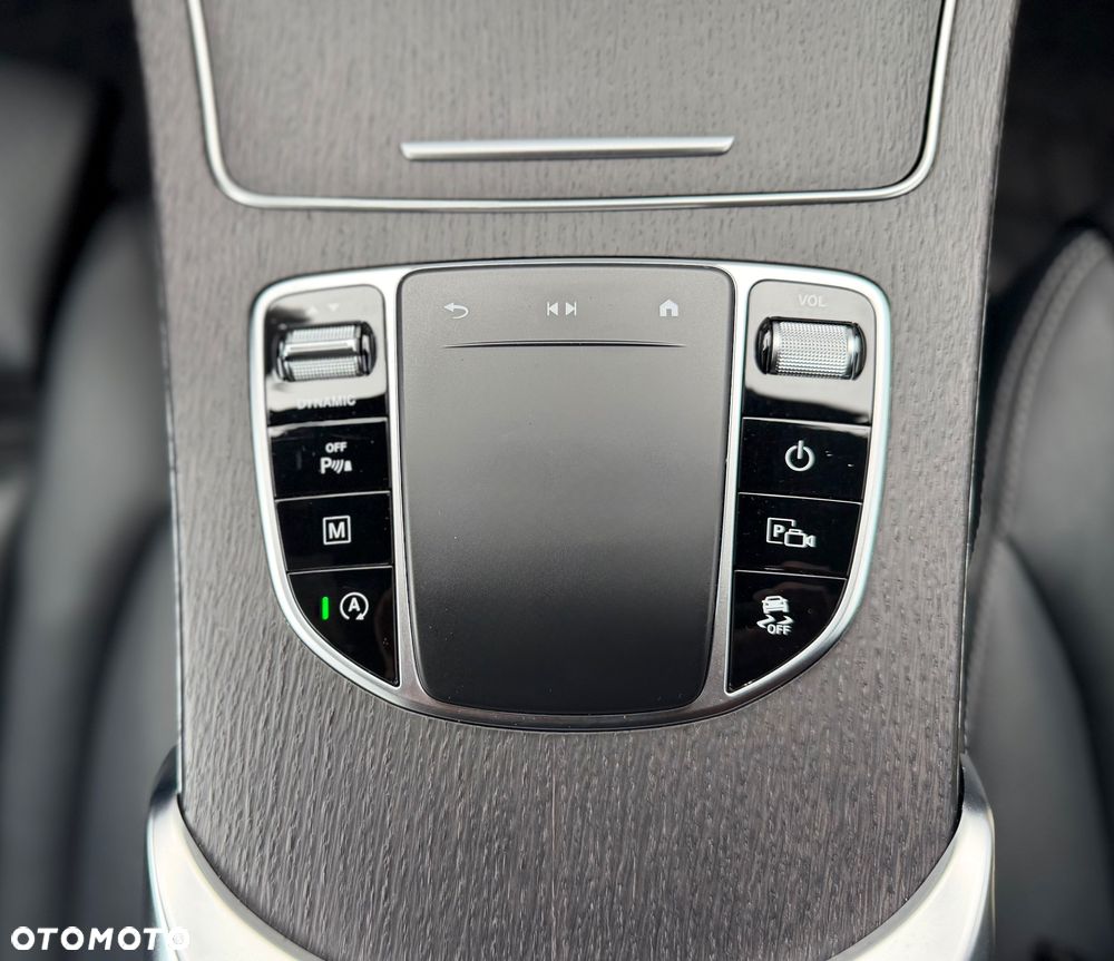 Mercedes-Benz GLC 300 4-Matic - 19