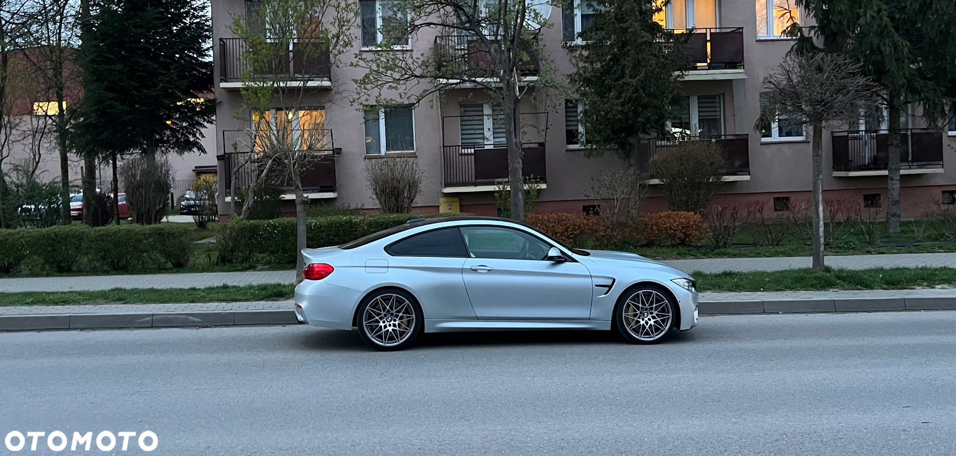 BMW M4 Coupe DKG Competition - 6