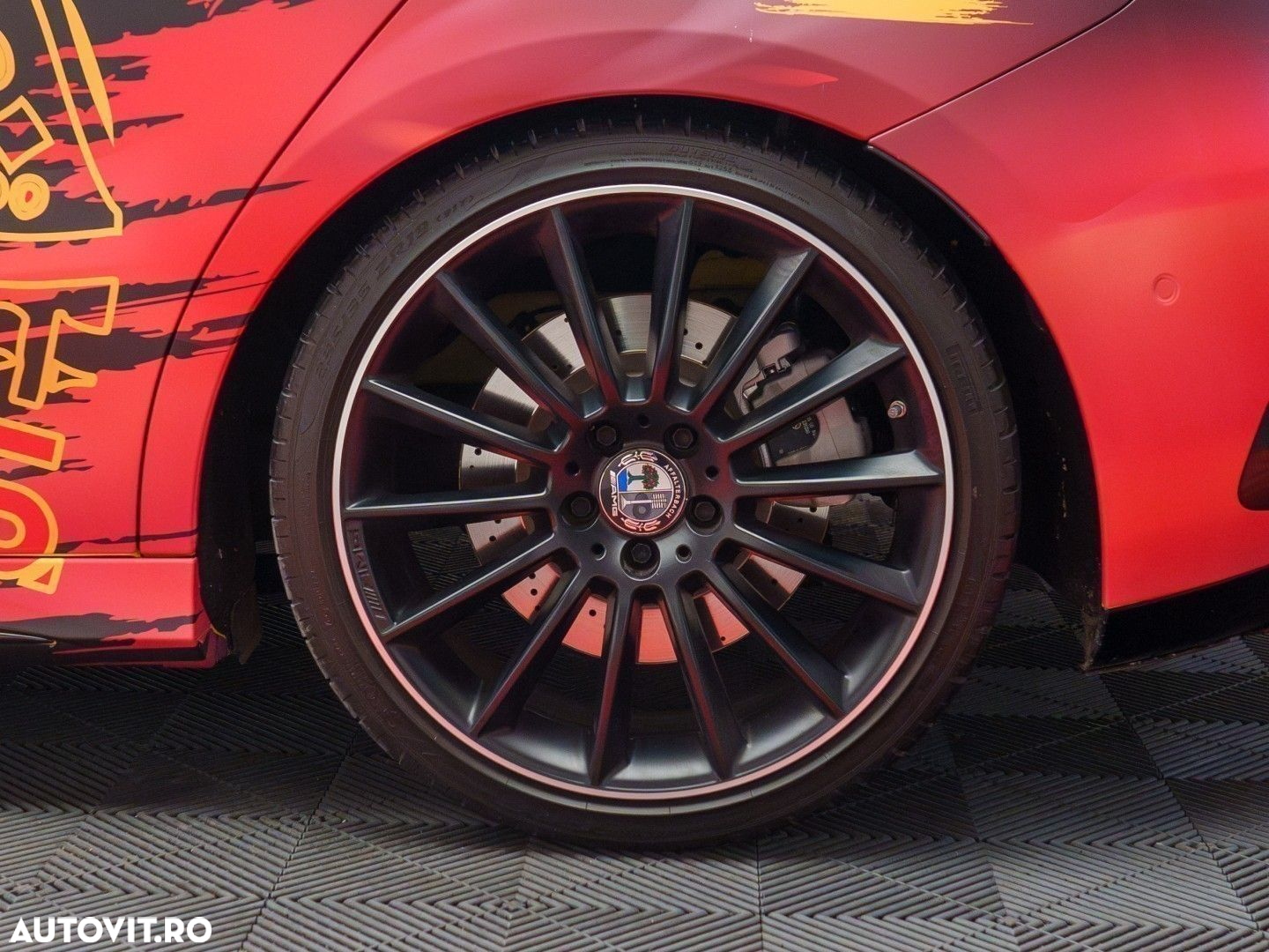 Mercedes-Benz A - 10