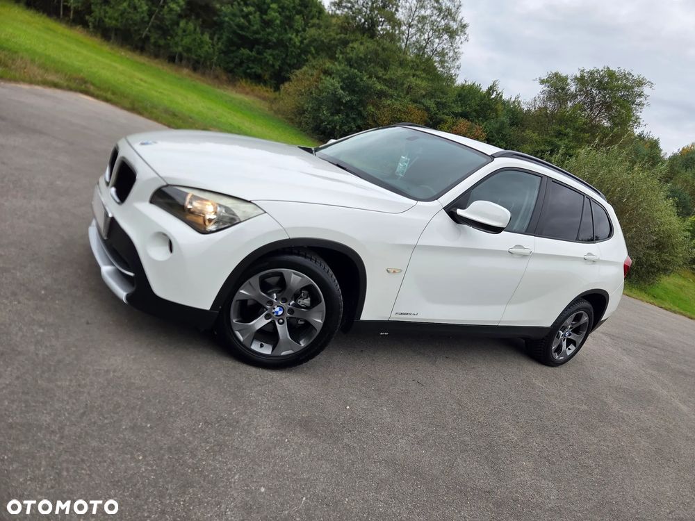 BMW X1 xDrive18d - 11