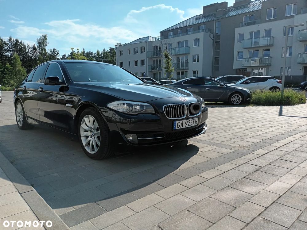 BMW Seria 5 520d - 4
