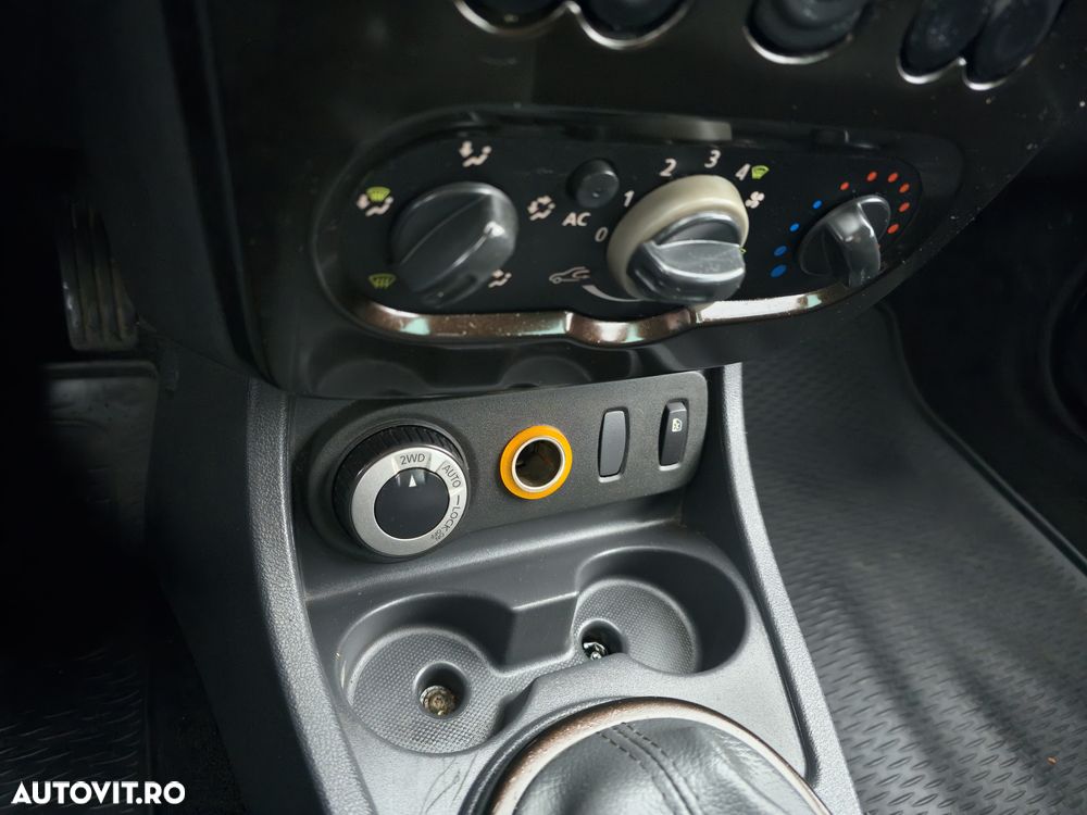 Dacia Duster 1.5 dCi 4x4 Ambiance - 8
