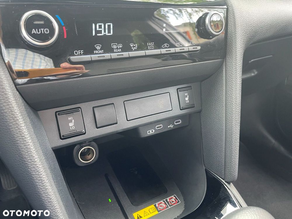 Toyota Yaris Cross Hybrid 1.5 Style - 14