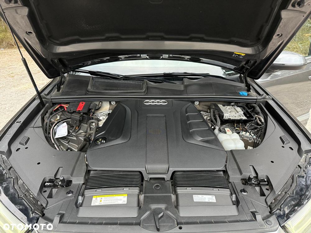 Audi Q7 - 24