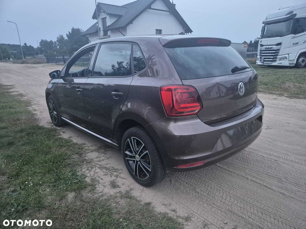 Volkswagen Polo - 5