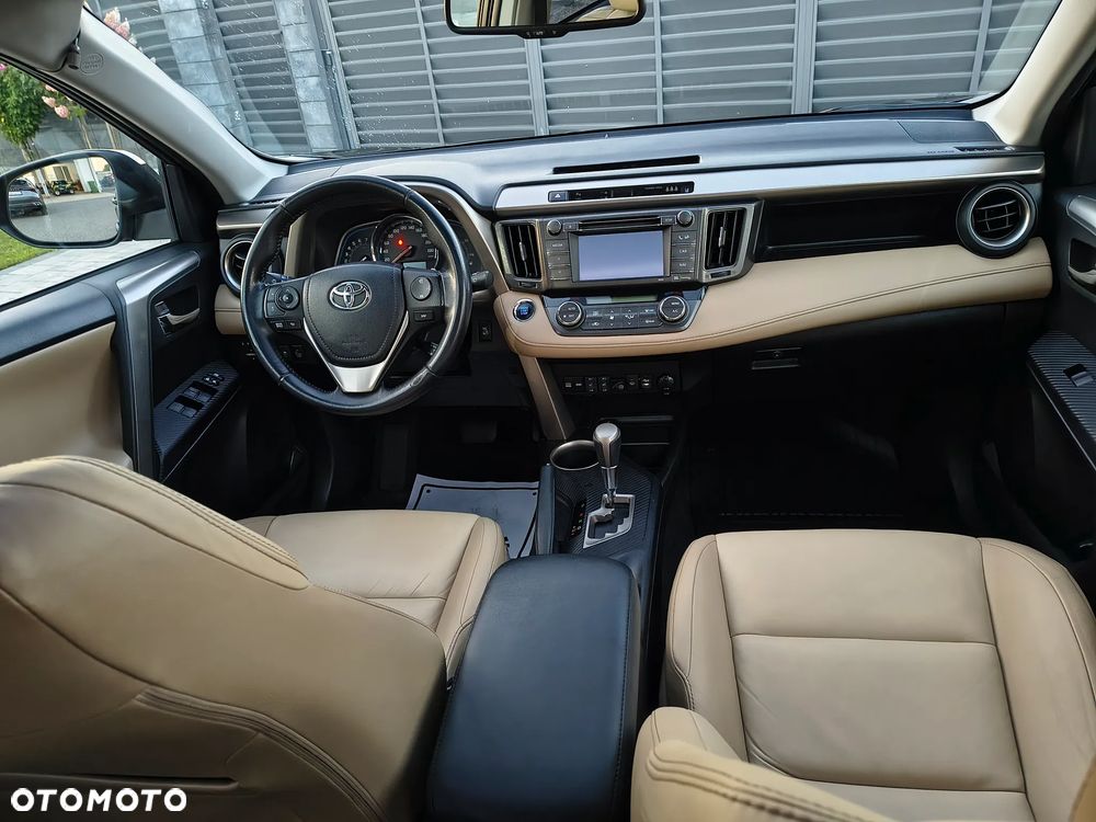 Toyota RAV4 2.0 Prestige MS EU6 - 31