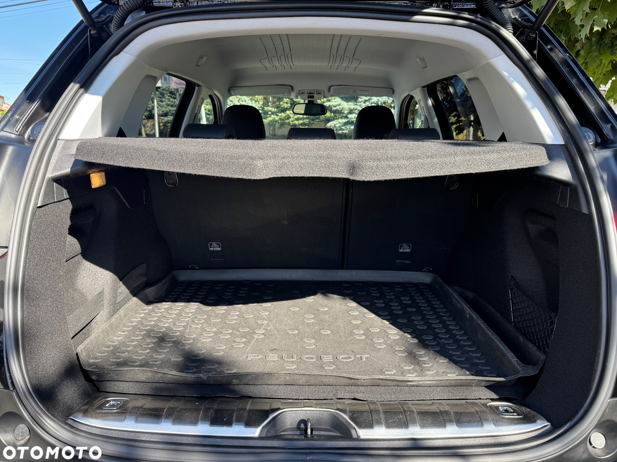 Peugeot 2008 PureTech 110 Stop&Start EAT6 GT-Line Edition - 37