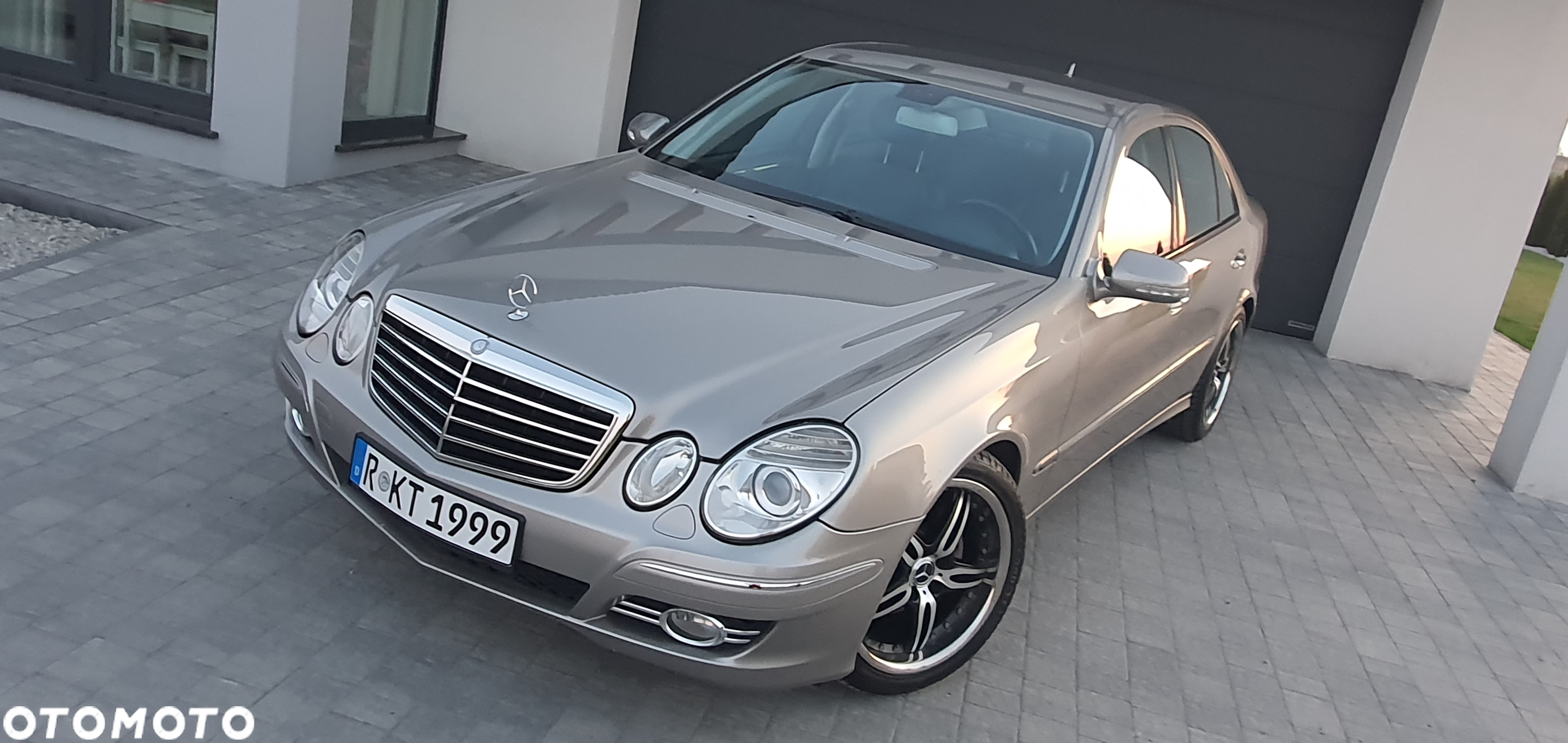 Mercedes-Benz Klasa E - 4