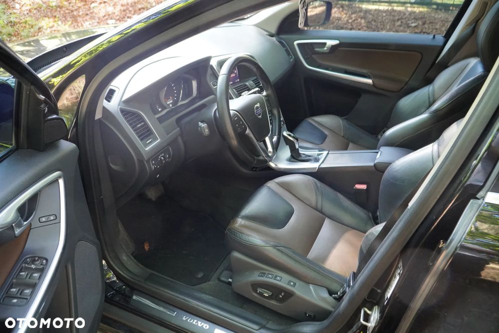 Volvo XC 60 - 12