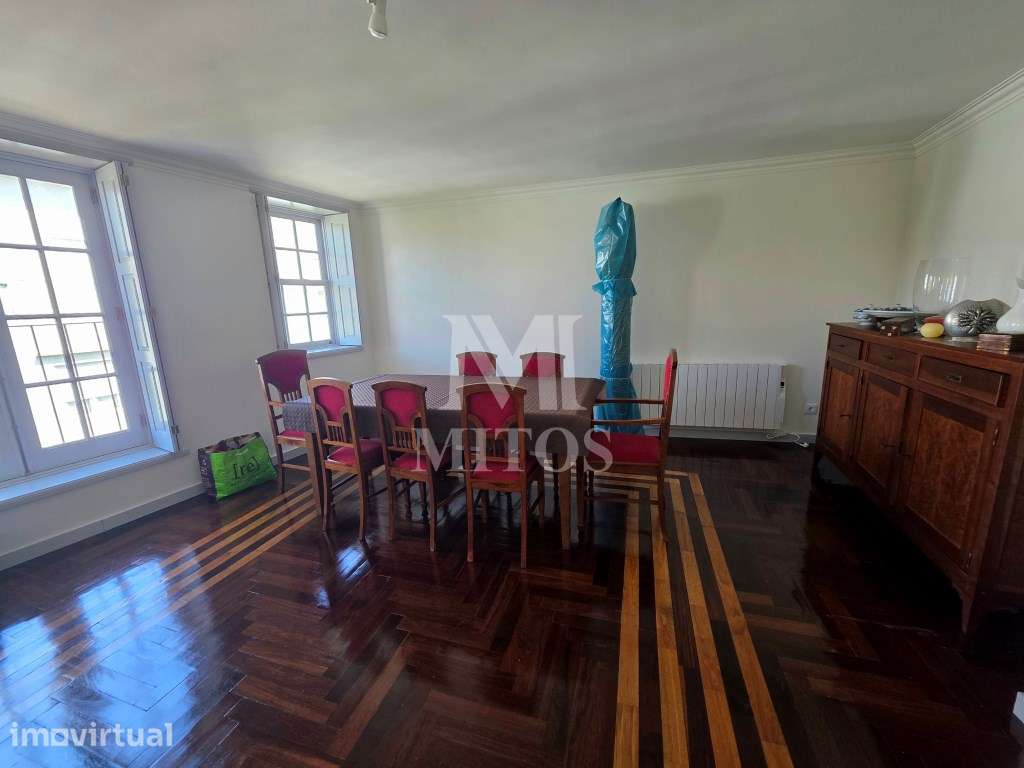 Apartamento T2 mobilado para arrendamento no centro de Viana do Cas... - Grande imagem: 3/15