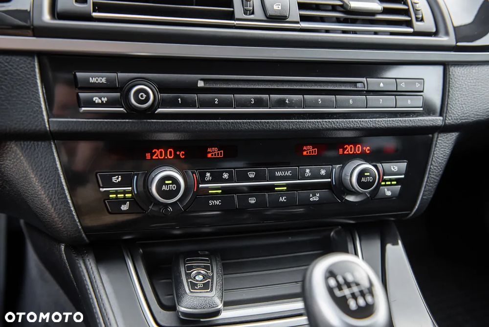 BMW Seria 5 - 23
