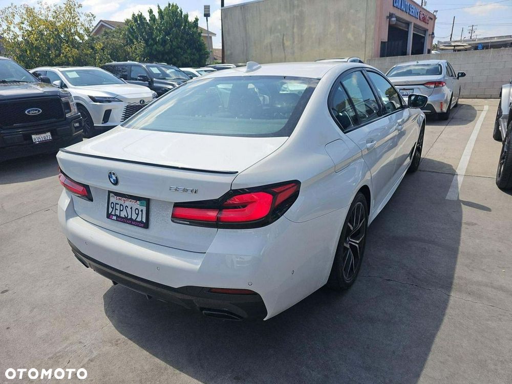 BMW 530I 2023 photo 3