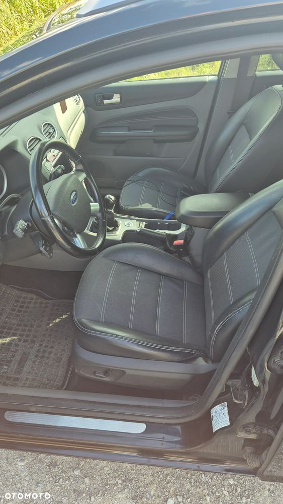 Ford Focus 1.6 TDCi cDPF Silver X - 11