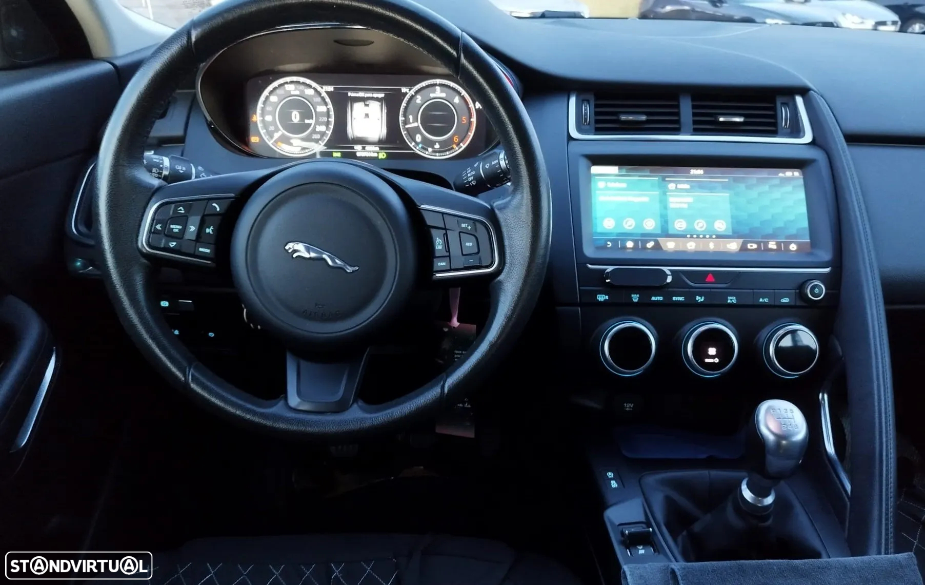 Jaguar E-Pace 2.0 i4D - 10