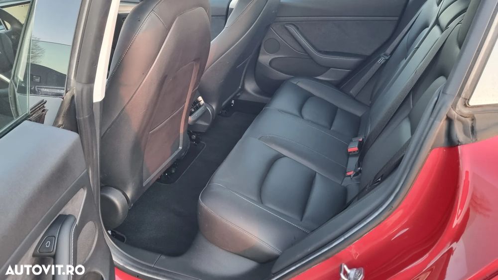 Tesla Model 3 Langstreckenbatterie Allradantrieb Dual Motor - 6